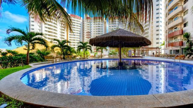 Wyndham Olimpia Royal Hotels 외부 사진 The pool at the resort
